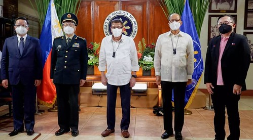 Thế giằng co trước Trung Quốc của Philippines, Hoa Kỳ và Việt Nam | Vietnam Fraternité