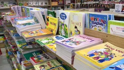 Không cho người nước soạn sách giáo khoa tiếng Anh | Vietnam Fraternité