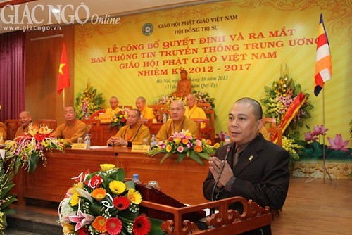 Phạm Nhật Vũ và tiến trình chuyển giao ‘cơ đồ’ cho ‘trọc phú đỏ’ | Vietnam Fraternité